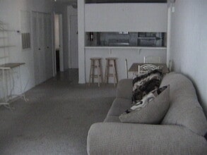 3800 SW 20th Ave, Unit University Terrace West in Gainesville, FL - Building Photo - Building Photo