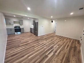 3651 S 9th St in Kalamazoo, MI - Building Photo - Building Photo