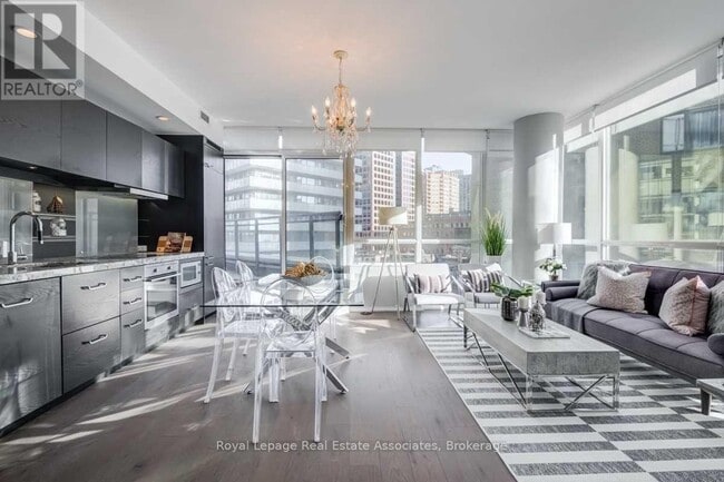 property at 45-4645 Charles St E