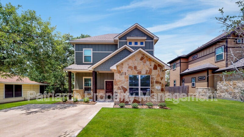 316 Fairway Dr in Bryan, TX - Building Photo