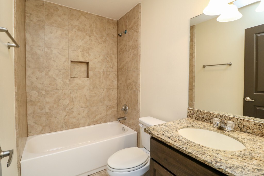 La Joya Apartments in Laredo, TX