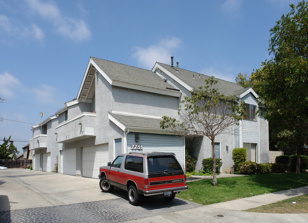 7751 Liberty Ave in Huntington Beach, CA - Building Photo