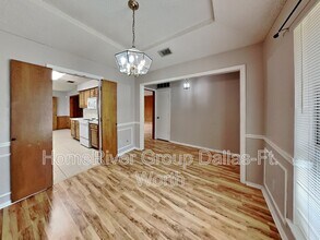 3125 Landover Dr in Carrollton, TX - Foto de edificio - Building Photo