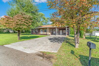 4801 Green Meadow Ln in Knoxville, TN - Foto de edificio - Building Photo