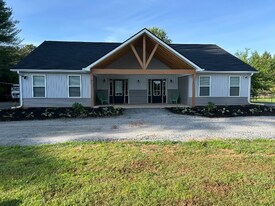 222 State Rd S-42-941, Unit 224 in Campobello, SC - Building Photo
