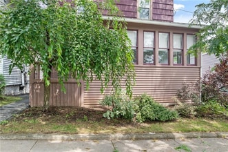 315 Boyden St in Syracuse, NY - Foto de edificio - Building Photo