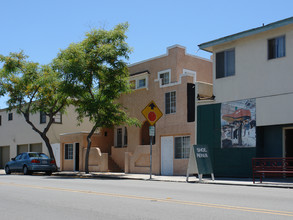 2036-2038 Fern St in San Diego, CA - Building Photo - Building Photo