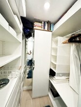 2135 Washington Ct, Unit 1 in Miami Beach, FL - Foto de edificio - Building Photo