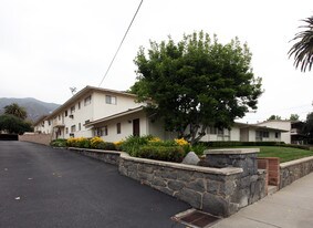 Sierra Terrace in Sierra Madre, CA - Building Photo