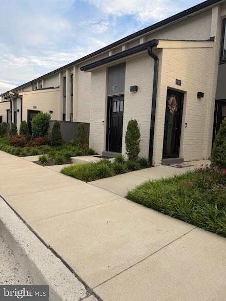 19520 Village Walk Dr, Unit 3-203