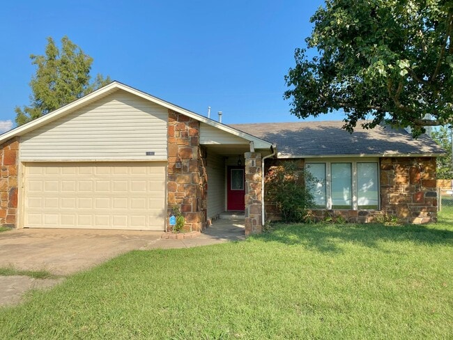 property at 11465 S Douglas Ave