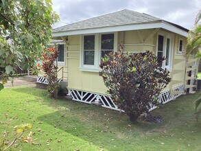 324 Hualani St in Kailua, HI - Building Photo - Building Photo
