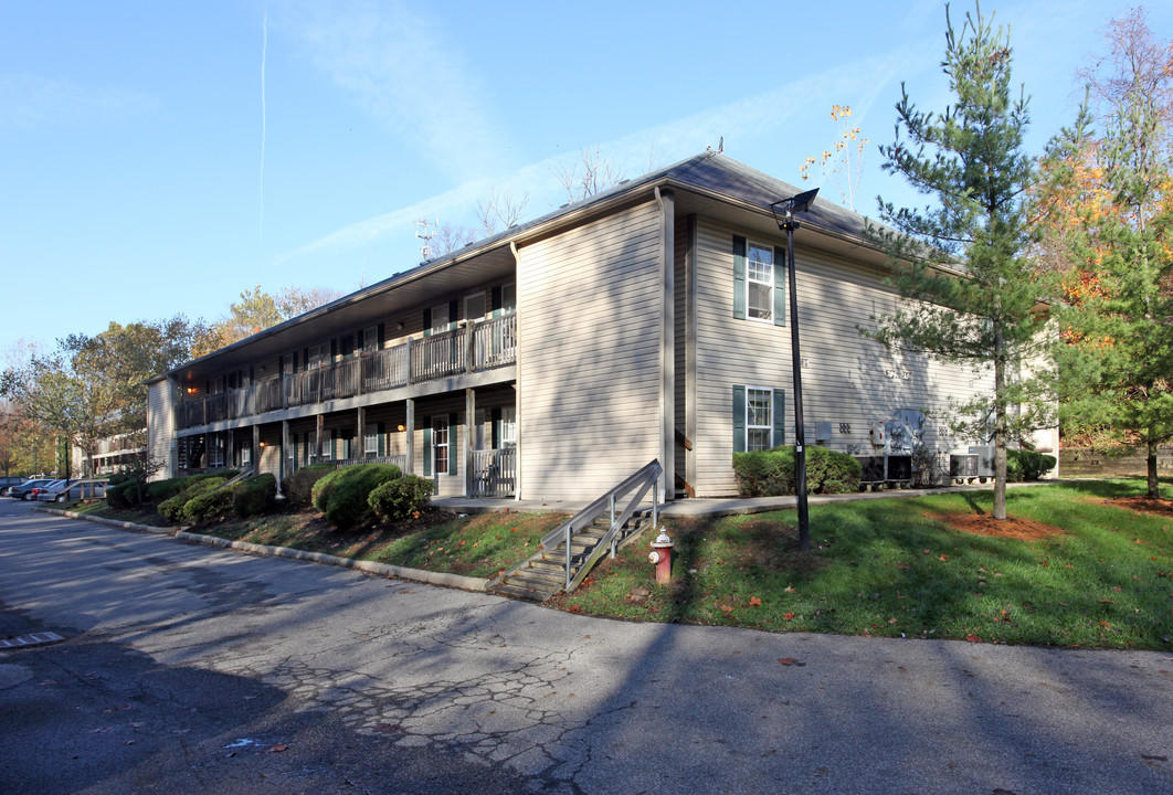 Lauffer Ravines Apartments in Columbus, OH - Foto de edificio