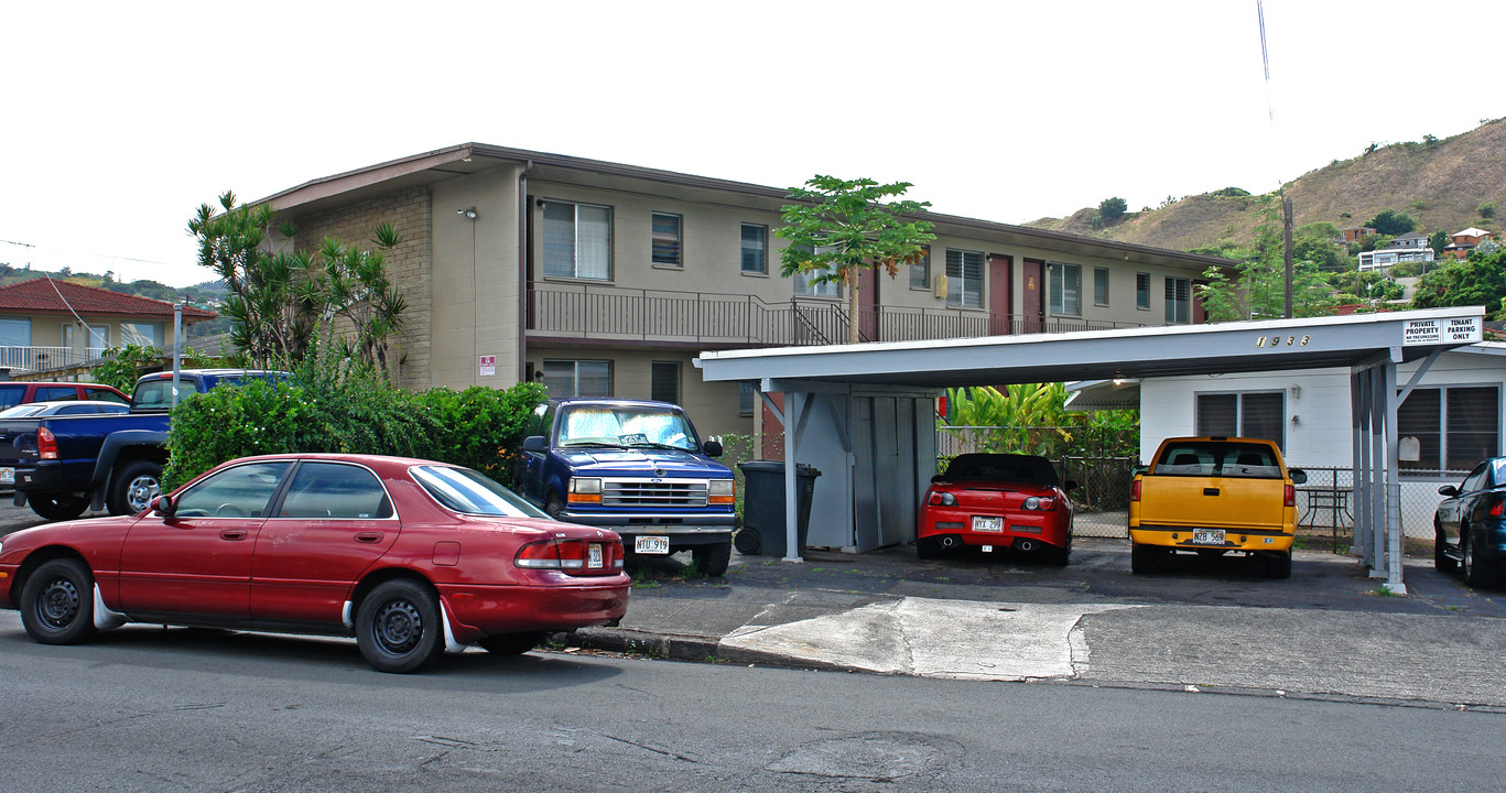 Fort Apartments in Honolulu, HI - Building Photo