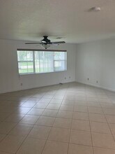 5114 NW 27th Ct in Margate, FL - Building Photo - Building Photo