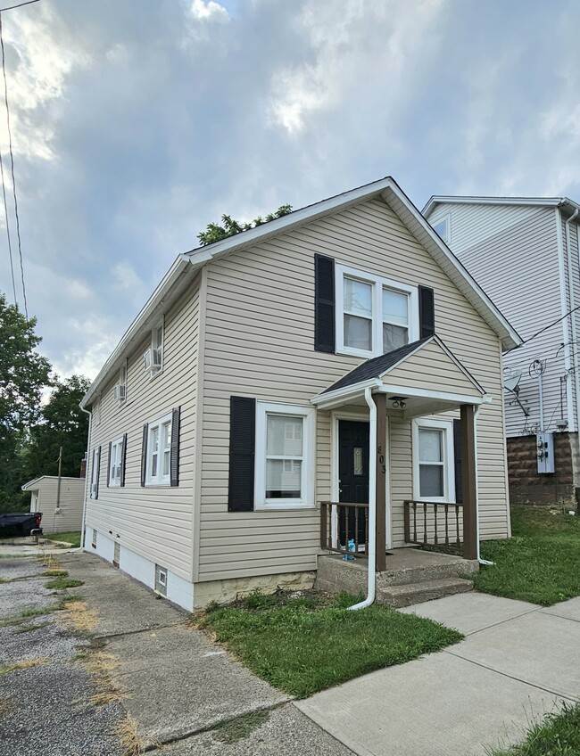 803 High St, Unit Up