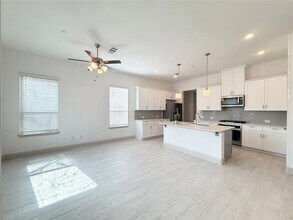 10575 Anna Island Dr in Frisco, TX - Building Photo - Building Photo