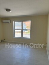 307 8th Ave E in Hendersonville, NC - Building Photo - Building Photo
