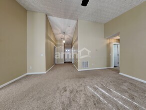 2855 Greystoke Dr in Xenia, OH - Building Photo - Building Photo