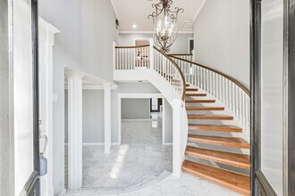 12214 Cypresswood Dr in Houston, TX - Building Photo - Building Photo