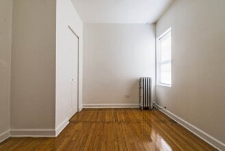 7109-15 S Ridgeland Ave 1736-44 E 71st Pl Chicago, IL 60649 in Chicago, IL - Foto de edificio - Building Photo