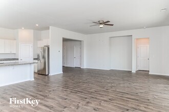 405 Ribiero Dr in Summerville, SC - Foto de edificio - Building Photo