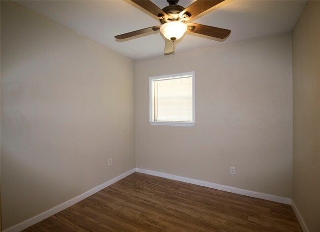 property at 20 White Oak Dr