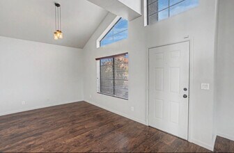 1314 N Brittany Ln in Gilbert, AZ - Building Photo - Building Photo