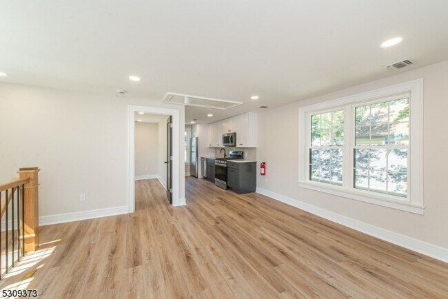 1403 Roosevelt Ave in Manville, NJ - Building Photo - Building Photo