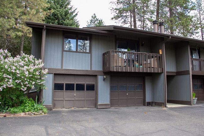 property at 2201 E Casper Dr