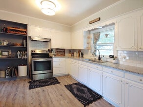 4727 Long Leaf Hills Dr in Wilmington, NC - Foto de edificio - Building Photo