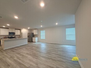 5533 Silverbell Dr in Milton, FL - Building Photo - Building Photo