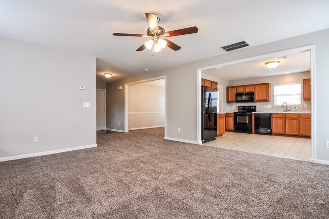 2707 Brownlow Ct in Raleigh, NC - Building Photo - Building Photo