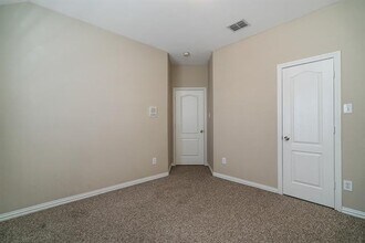 5452 Lake Powell Dr in Fort Worth, TX - Building Photo - Building Photo