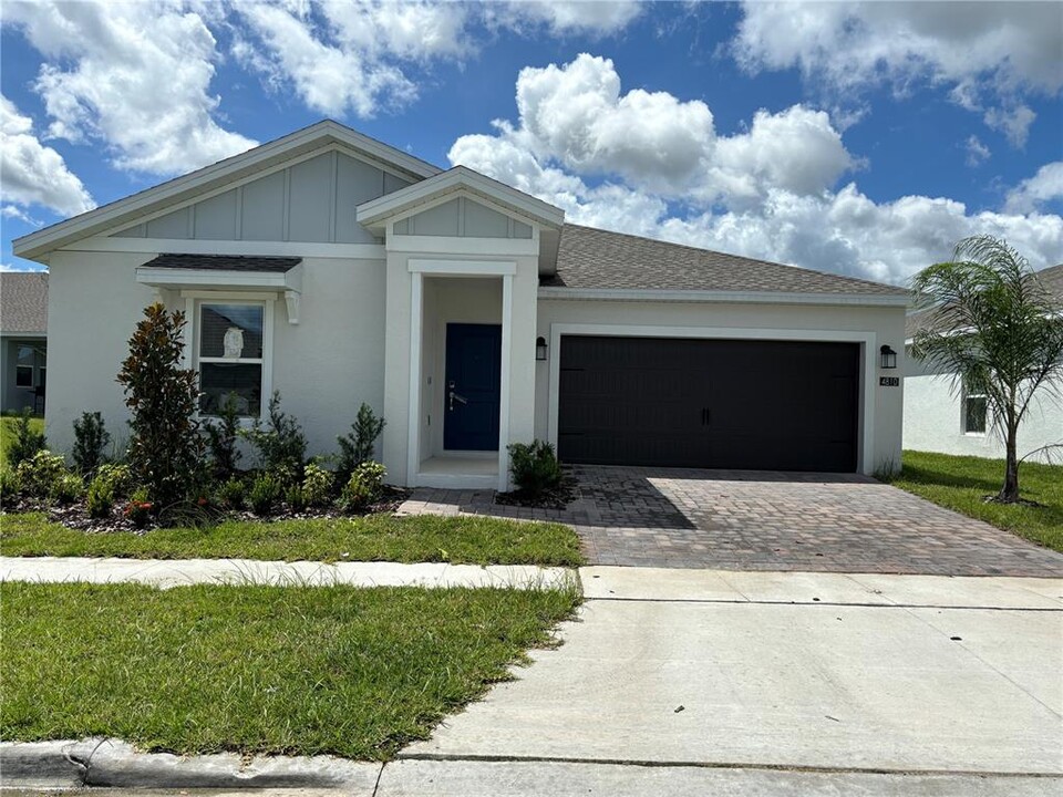 4810 Edensbridge Ln in Kissimmee, FL - Building Photo