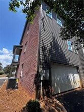 1777 Temple Ave, Unit N in College Park, GA - Building Photo - Building Photo