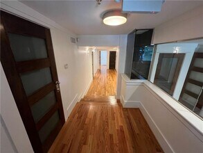 951 Edgewood Ave NE in Atlanta, GA - Building Photo - Building Photo