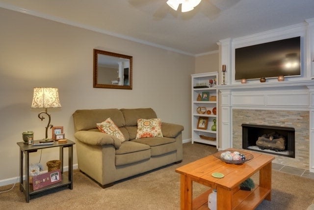 property at 4740 Savannah Ln