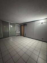 98-1038 Moanalua Rd, Unit 201 in Aiea, HI - Foto de edificio - Building Photo
