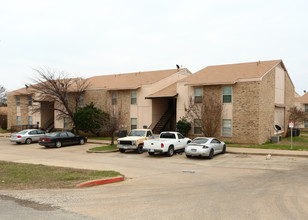 Waterwood Apartments in Springtown, TX - Building Photo - Building Photo