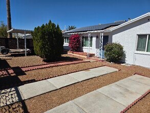 2619 E 21st St in Tucson, AZ - Foto de edificio - Building Photo