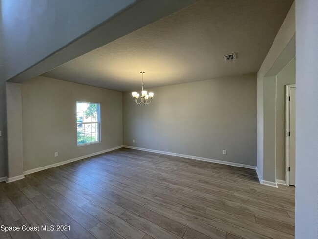 655 Boughton Way in West Melbourne, FL - Building Photo - Building Photo