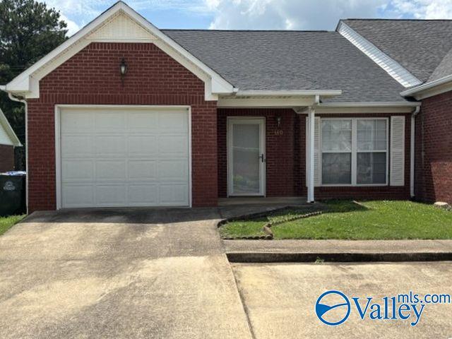 property at 160 Sycamore Pl