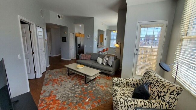 property at 475 W 12th Ave