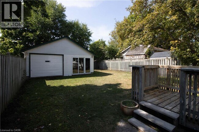 180 Wellington St N in Woodstock, ON - Building Photo - Building Photo