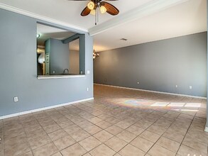 7907 Down Royal Rd in Tampa, FL - Building Photo - Building Photo