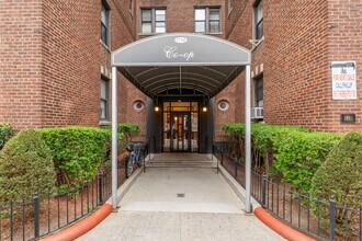 1730 E 18th in Brooklyn, NY - Building Photo - Building Photo