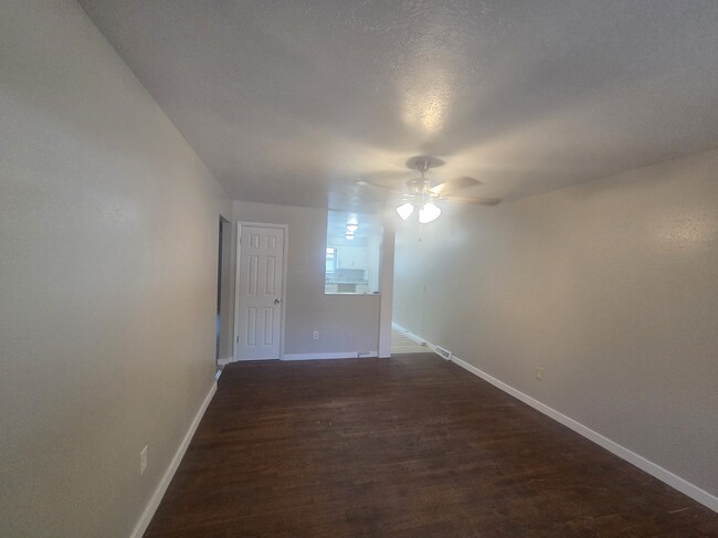 property at 2034 S Barcliff Ave