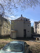 30 Mahl Ave in Hartford, CT - Building Photo - Building Photo