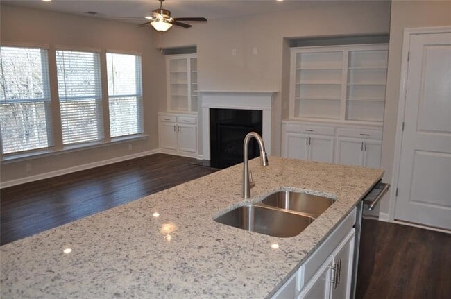 1365 Elderwood Way in Cumming, GA - Building Photo - Building Photo